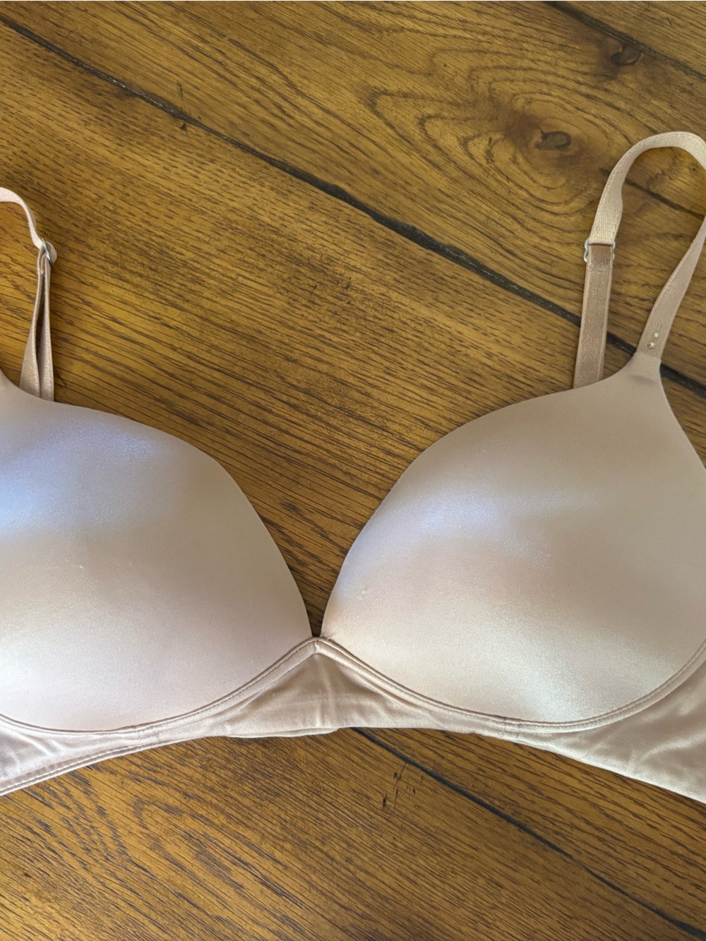 Victoria's Secret Smooth T-Shirt Bra - Light Beige
